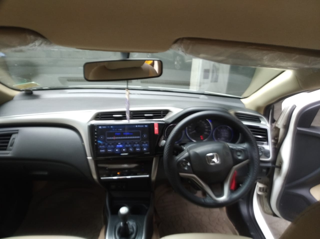 Honda City 5th Gen(2020-2023) V Petrol Bs-vi